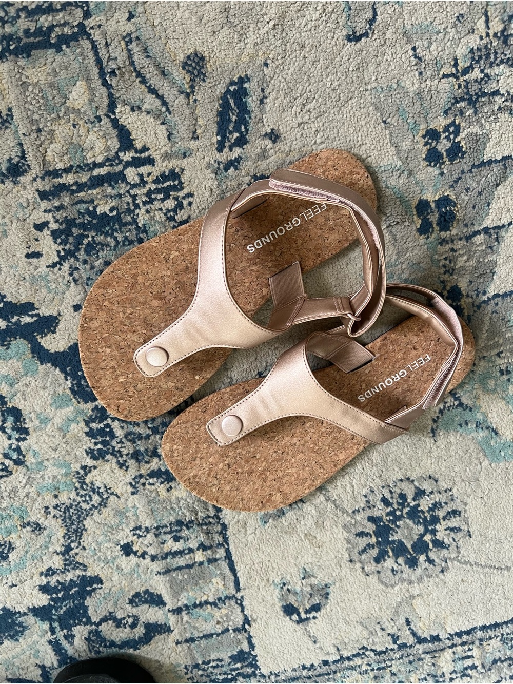 Cork Toe-Post Sandals in Metallic Rose - Picture 4 of 4